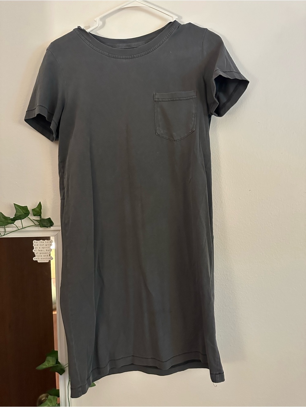 Thread & Supply Women's Short Sleeve Pocket Tee Dress - Charcoal Gray